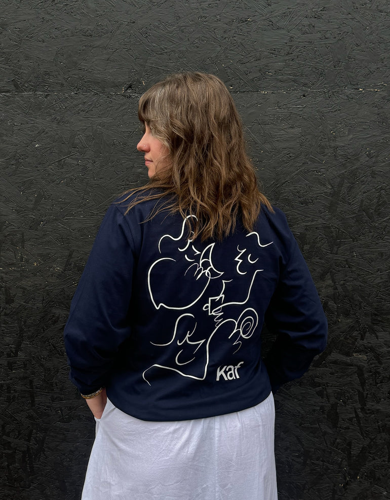navy t-shirt long sleeve
